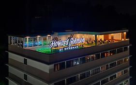 Howard Johnson By Wyndham Kota Kinabalu City Centre, Formerly Hotel Shangri-La Kota Kinabalu